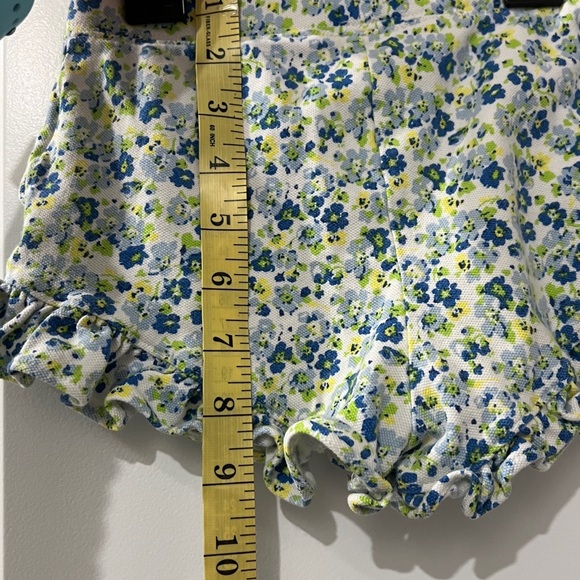 Bundle 2 pc outfit Polo Ralph Lauren White Floral Ruffle Shorts & Kendi shirt - Picture 10 of 13